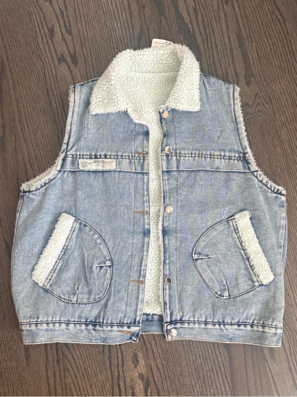 Sherpa-Lined Light Wash Denim Vest - Women's Blue